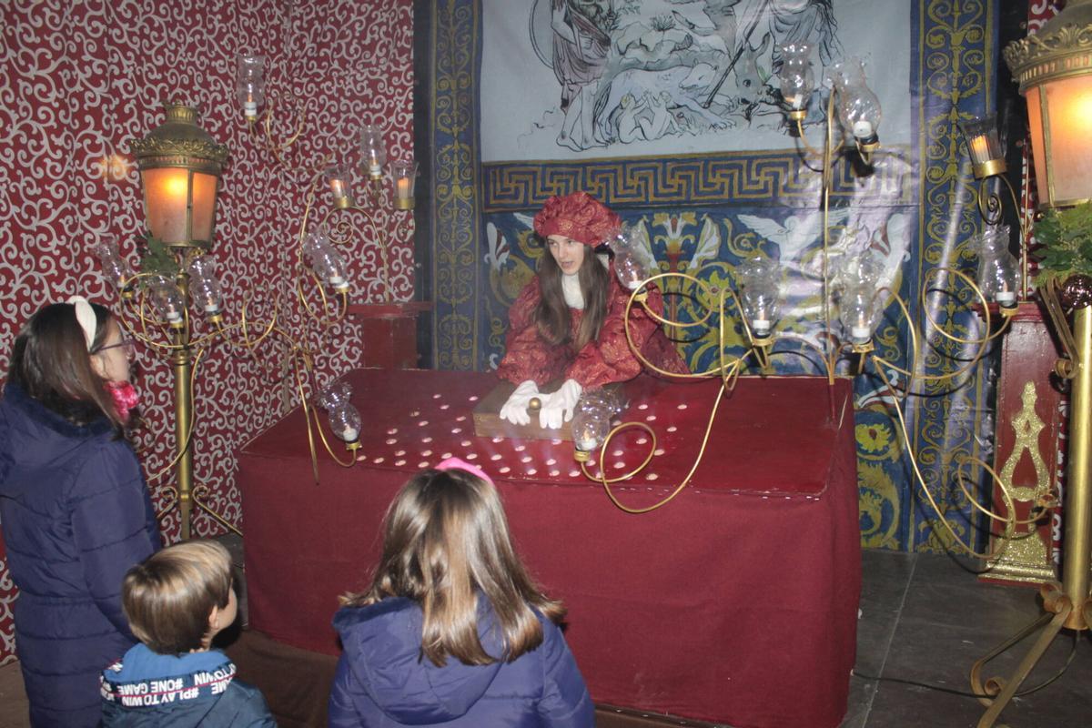 El palacio de los Reyes Magos de Almedinilla, en imágenes