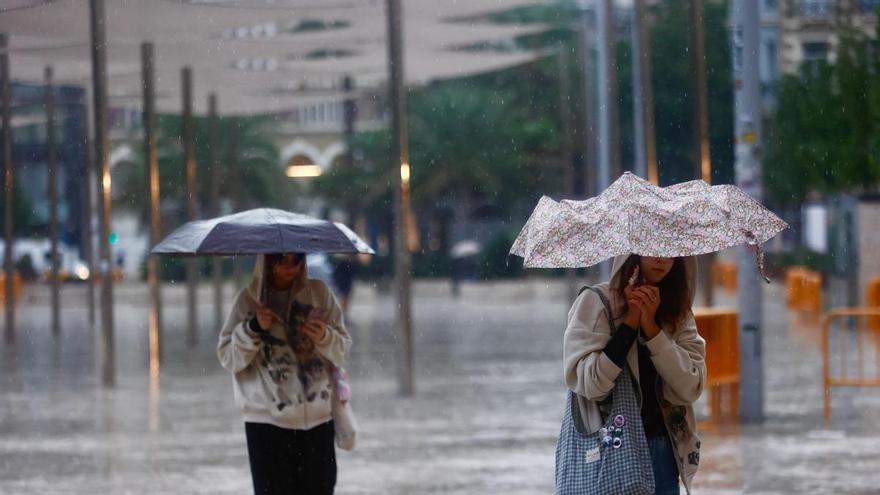 Adiós al sol: la Aemet pronostica el regreso de la lluvia y las tormentas a la Comunitat Valenciana