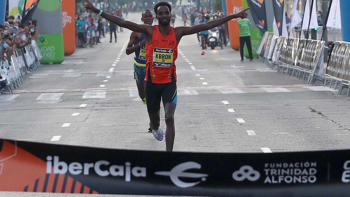 Búscate en la carrera 10K Ibercaja de València