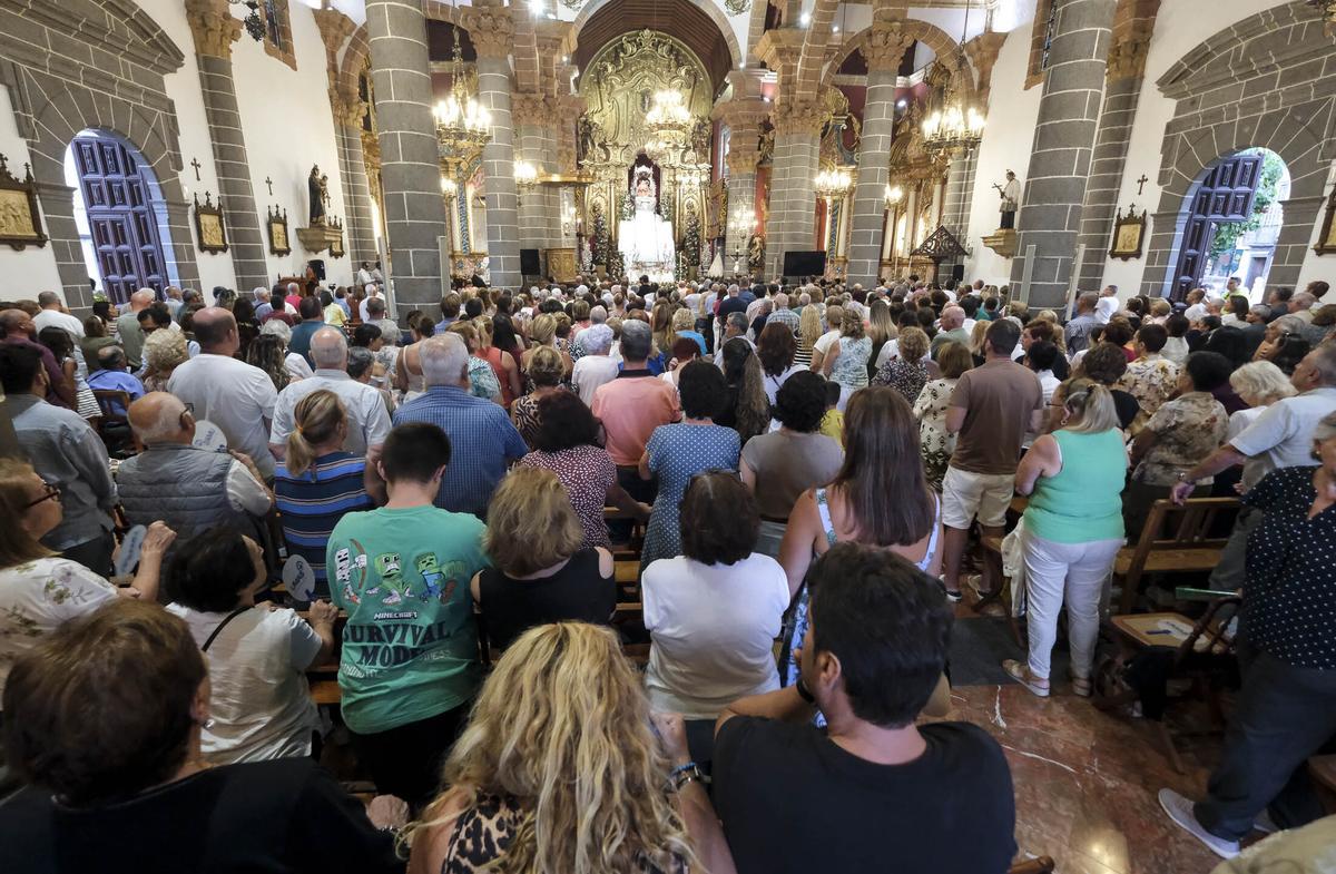 Interior de la iglesia.