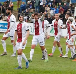 El futuro de dos de los protagonista del ascenso del Avilés, en el aire: así está la situación