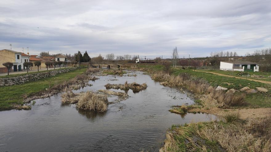 Benavente: Agricultura pone en marcha la modernización del sistema de riego del Páramo Bajo zamorano