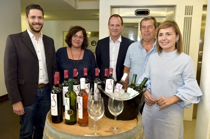 DESCORCHE VINOS DE GRAN CANARIA