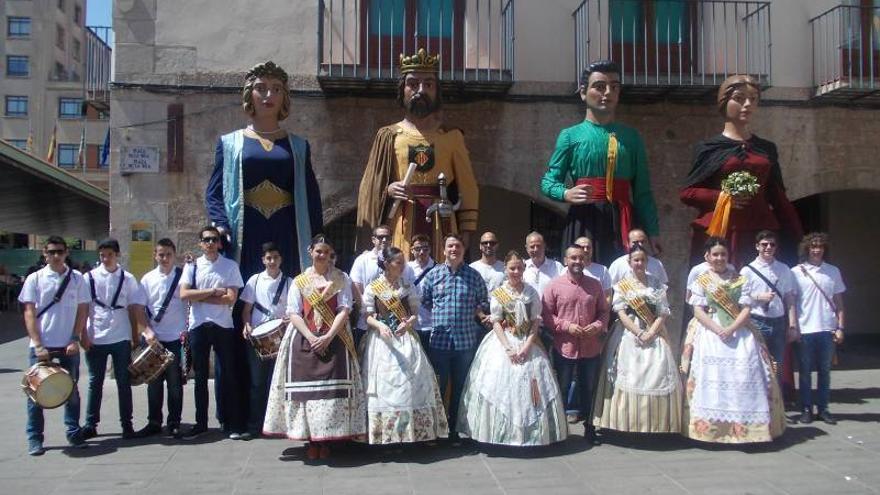 Vila-real arranca a lo grande las fiestas de Sant Pasqual