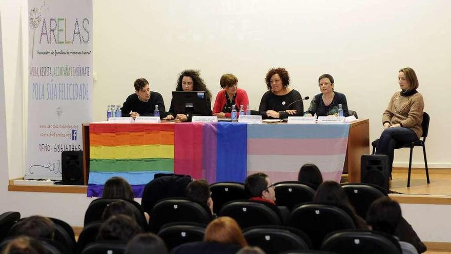 Un instante del II Seminario de Educación Afectivo Sexual del Cocido do Orgullo. // Bernabé/Javier Lalín