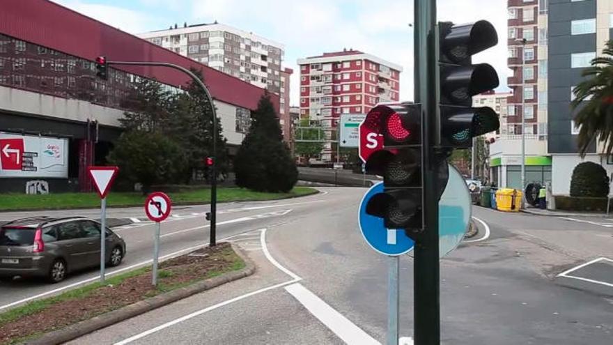 Primer día de semáforos en el punto negro de la estación de buses de Vigo