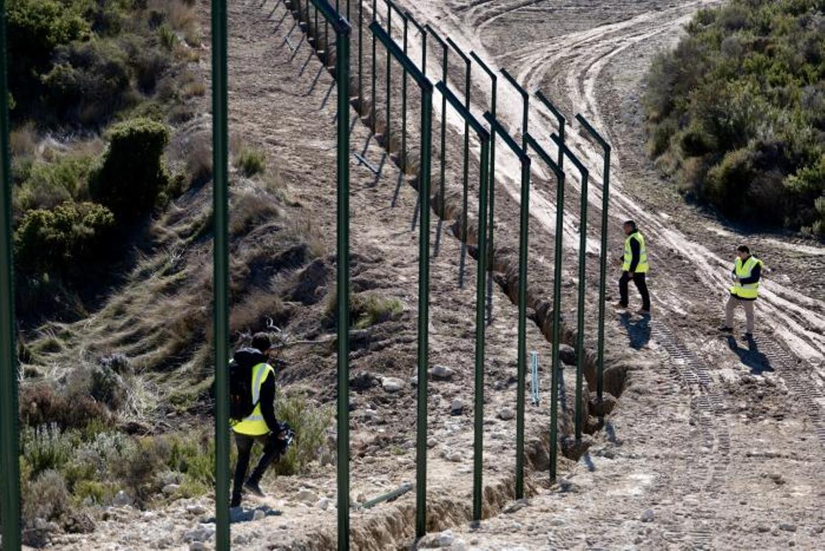 La estructura en la que permanecerán los linces se está construyendo en estos momentos.
