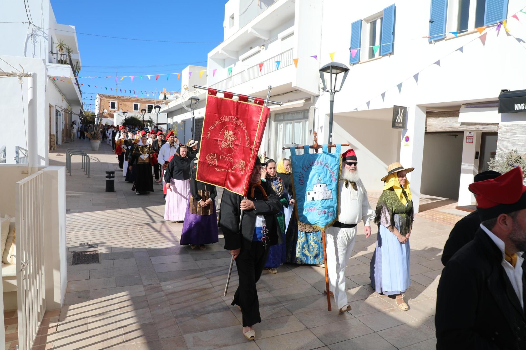 Todas las imágenes del día grande de las fiestas de Sant Francesc en Formentera