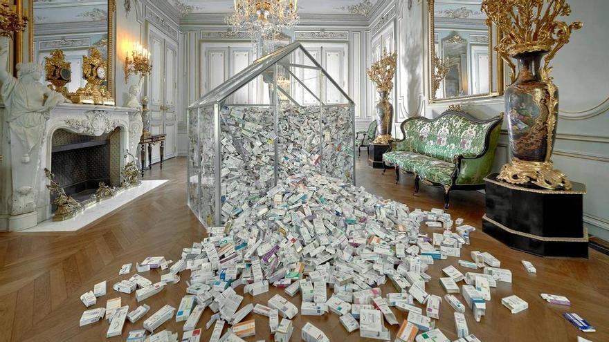 Jeanne Susplugas, la nueva artista internacional que va enseñar la so obra nel pozu Santa Bárbara