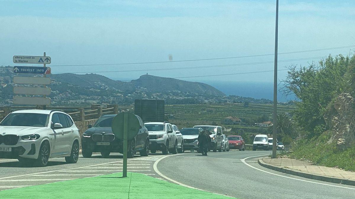 Alarma en Teulada al escaparse un toro y recorrer toda la avenida principal