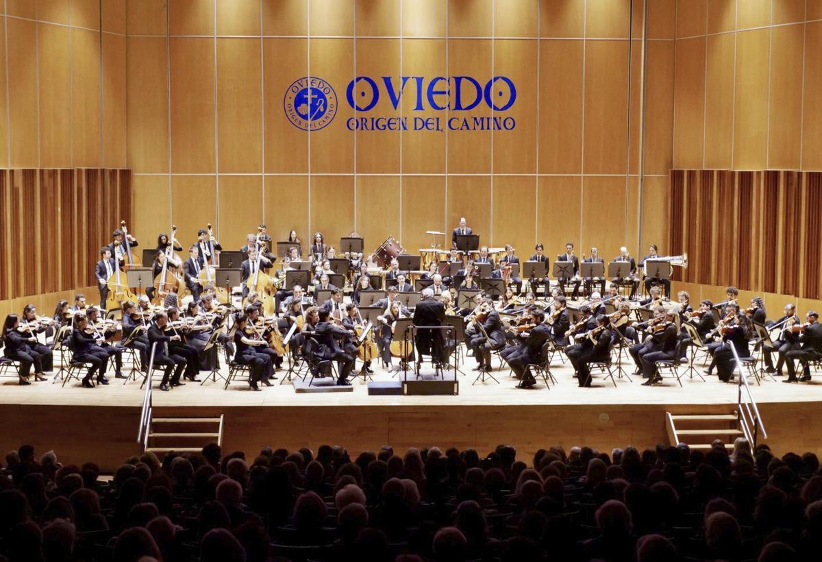 Mehta, ayer, durante el concierto.