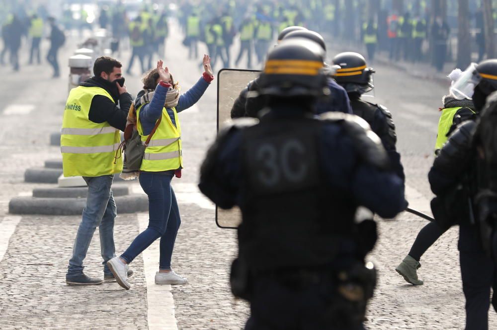 Protesta de los ''chalecos amarillos'' en París