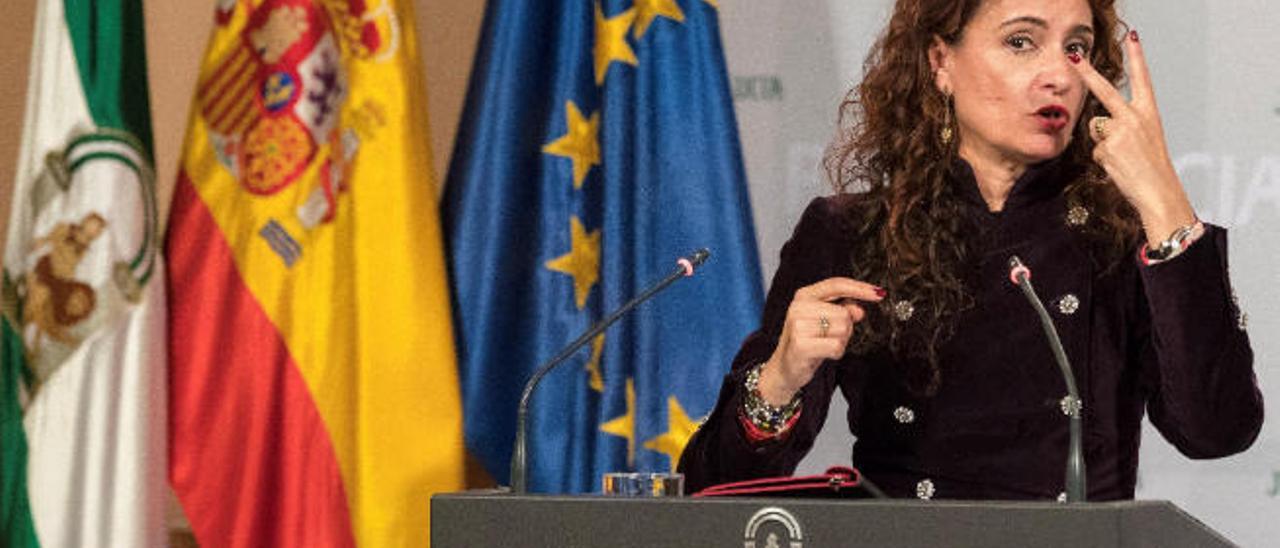 María Jesús Montero, ministra de Hacienda, en una rueda de prensa.