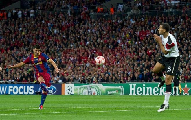 El 28 de mayo de 2011 David Villa marca el tercer gol durante la final de la Liga de Campeones entre el FC Barcelona y el Manchester United  en el estadio de Wembley, Londres.