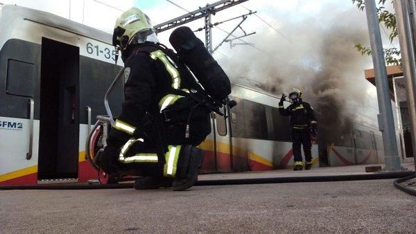 Se incendia un tren en la estación de Binissalem