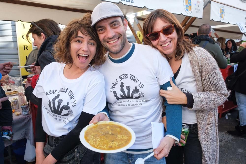 Los vecinos pudieron disfrutar de una tradicional y divertida jornada gastronómica