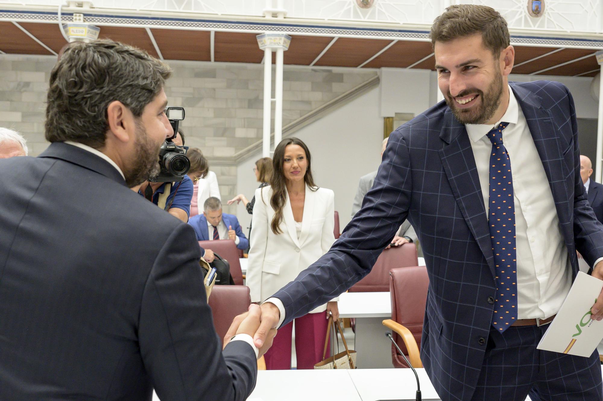 Primera sesión del segundo debate de investidura de López Miras en la Asamblea