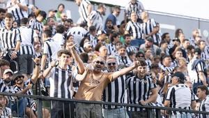 Aficionados del CD Castellón.