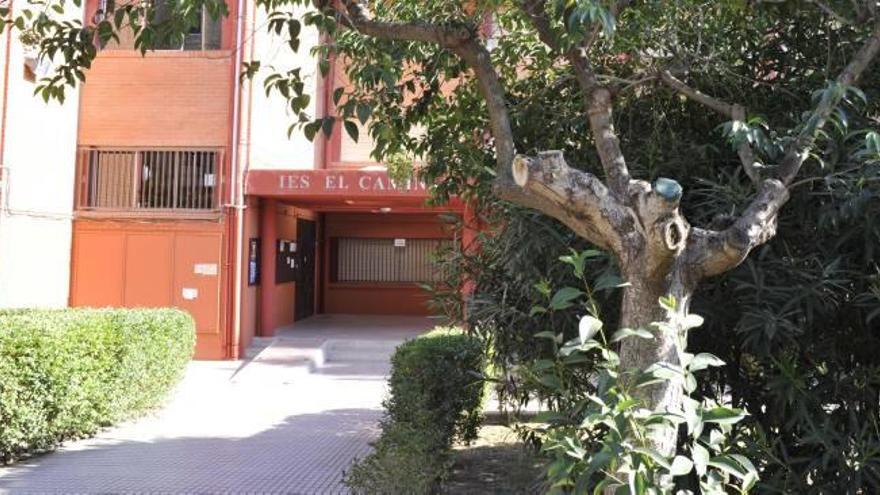 Los hechos tuvieron lugar en el instituto Caminàs de Castelló.