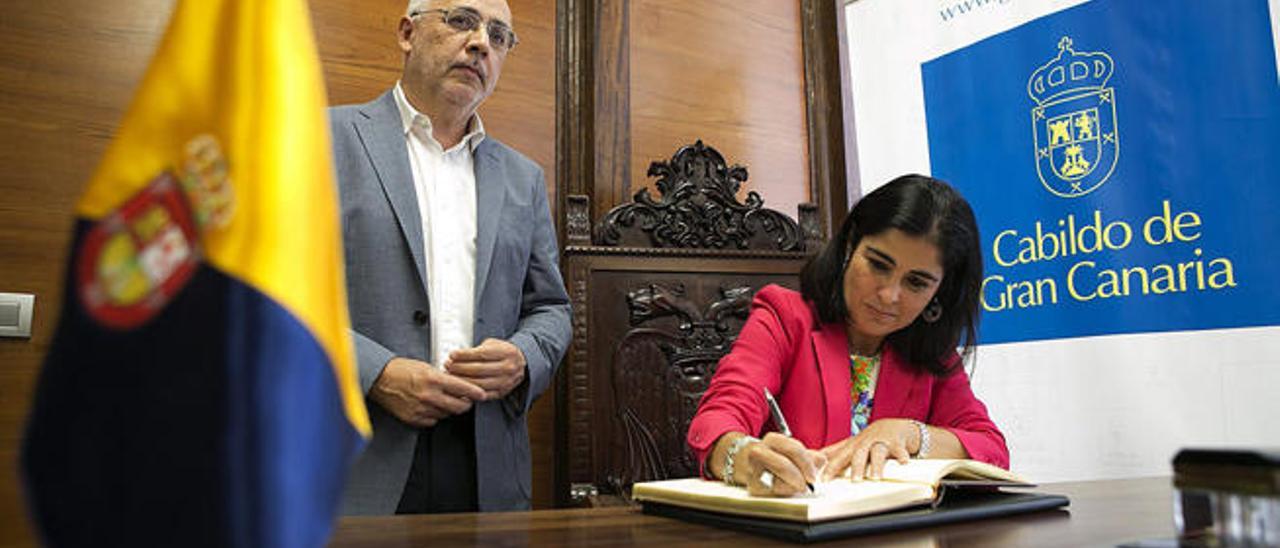 El PSOE quiere el matrimonio con Nueva Canarias para las generales