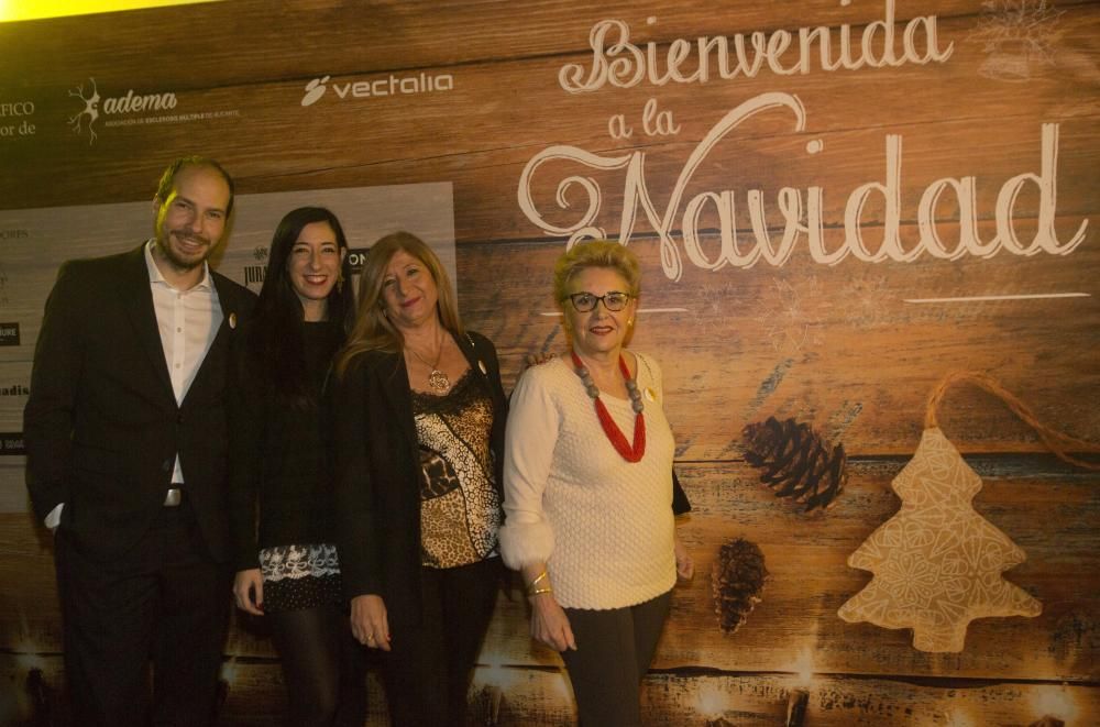 Vectalia celebra su cóctel solidario de Navidad