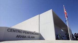 Imagen exterior del centro penitenciario de Álava