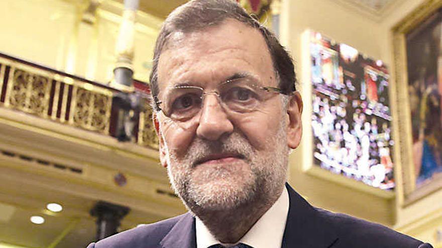 Rajoy: &quot;No hay riesgo para el turismo o el medio ambiente con los sondeos&quot;