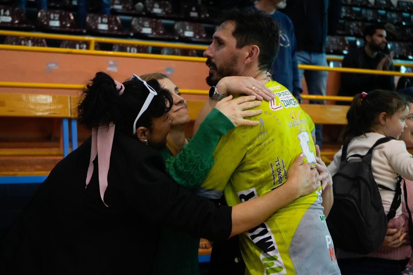 GALERÍA | Las mejores imágenes del Balonmano Zamora - BM Caserío