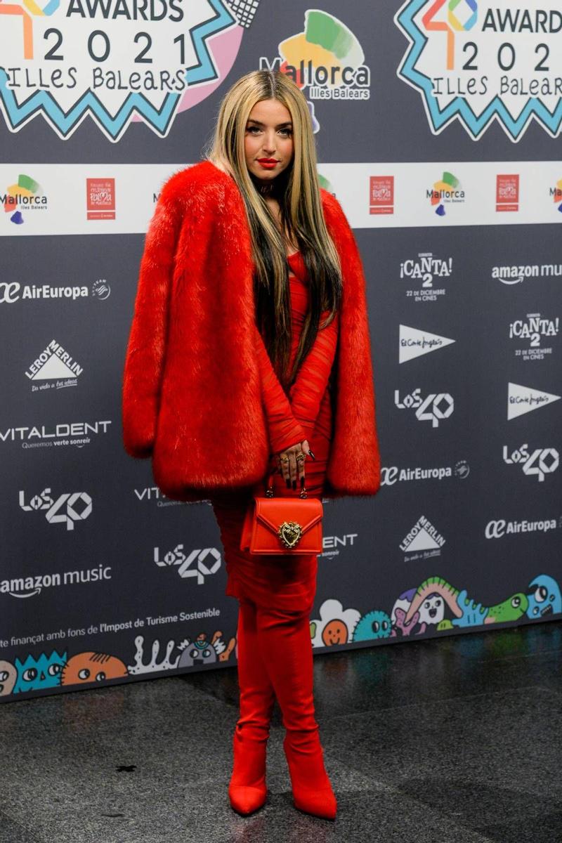 Lola Indigo en la alfombra roja de Los40 Music Awards