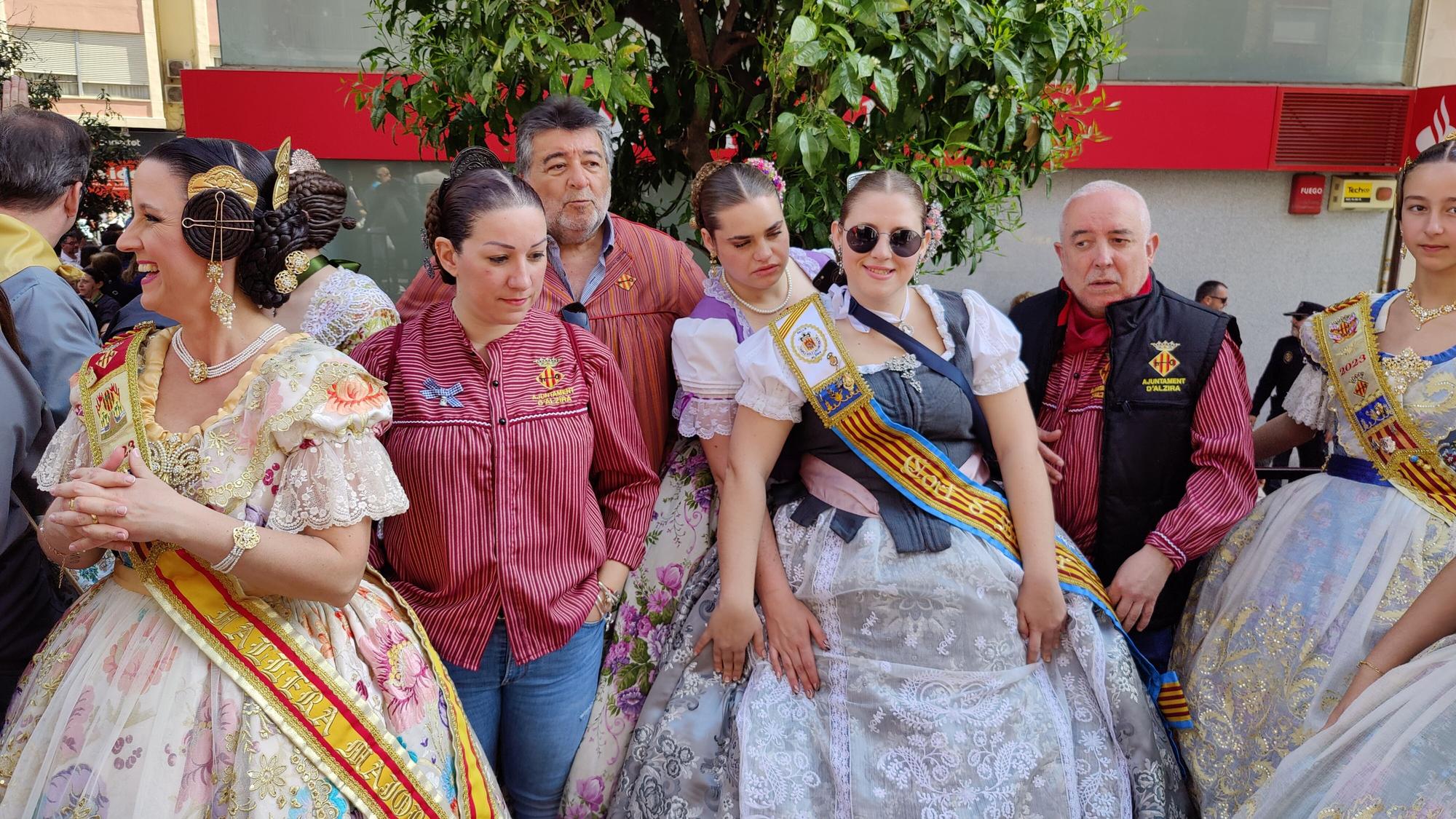 Las mejores imágenes de la 'mascletà' del 17 de marzo en las Fallas de Alzira