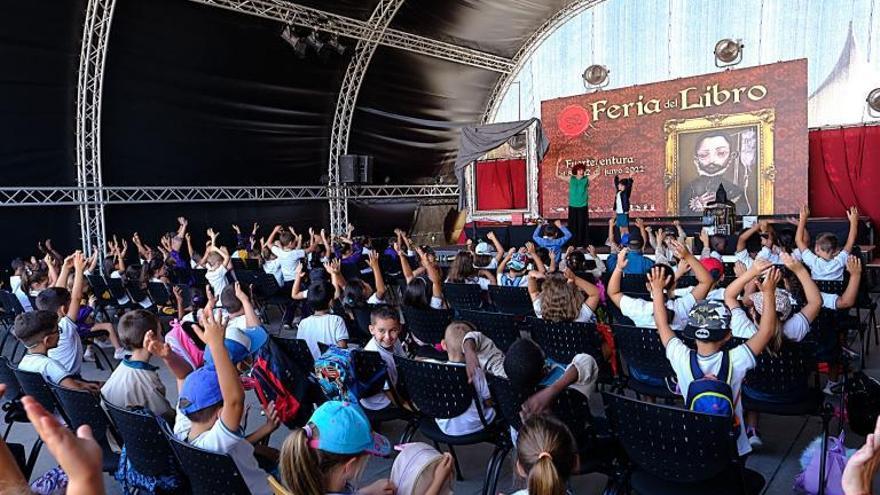 ‘El Lazarillo de Tormes’, a ritmo de hip-hop en la Feria del Libro capitalina | LP/DLP