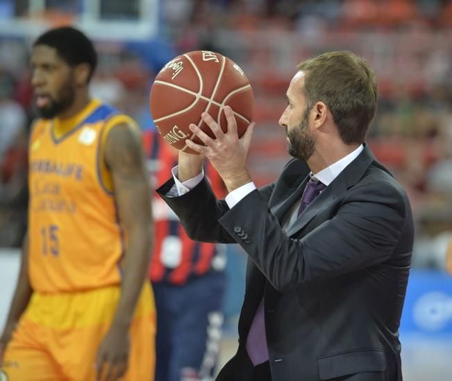 PARTIDO DE SUPER COPA DE BALONCESTO BASKONIA-GRAN CANARIAS