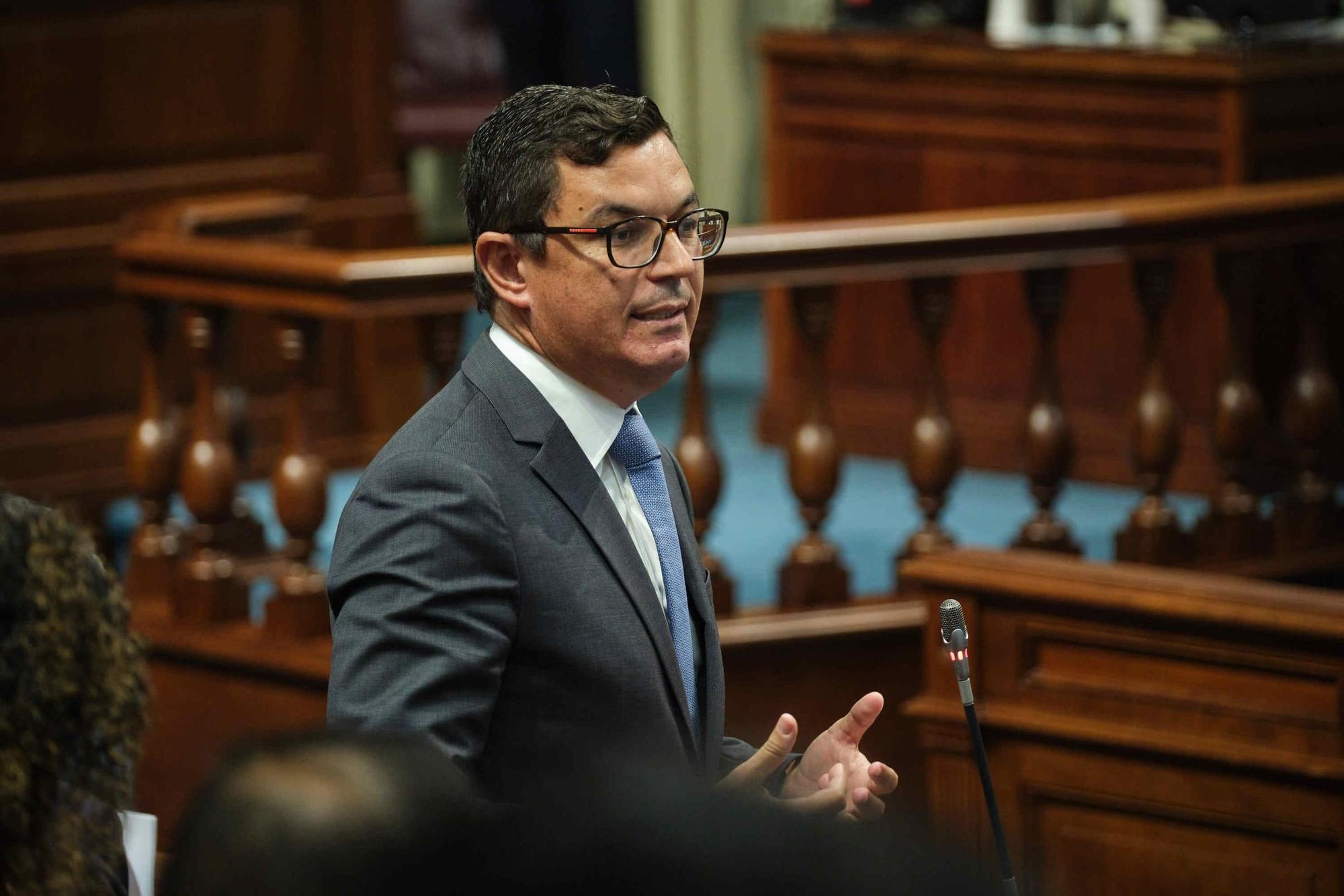 Pleno del Parlamento de Canarias (07/11/2023)