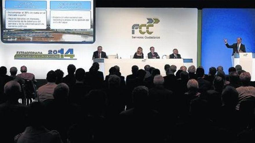 FCC recompra a Mitsui el 49% de su negocio de agua en República Checa