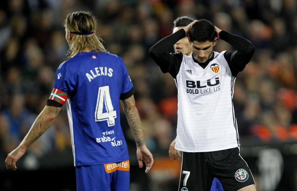 Valencia - Alavés, en imágenes