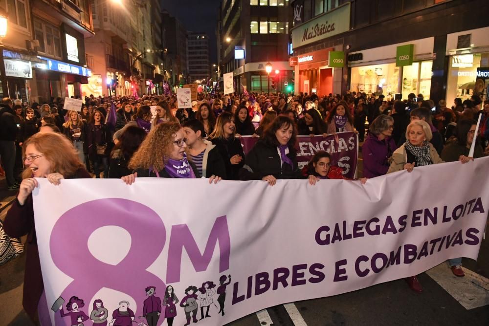 Unas 40.000 personas secundan la marcha feminista