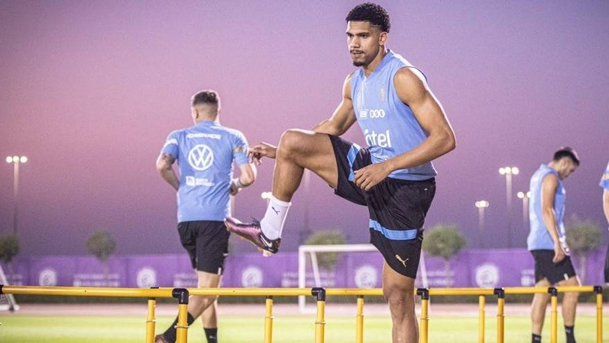 Araujo, durante el primer entrenamiento en Abu Dabi