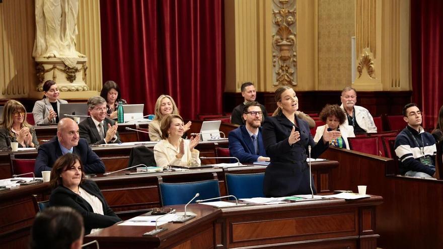 Bronco debate entre los políticos por el colapso de Son Espases: la oposición exige dimisiones y el Govern culpa a la huelga médica