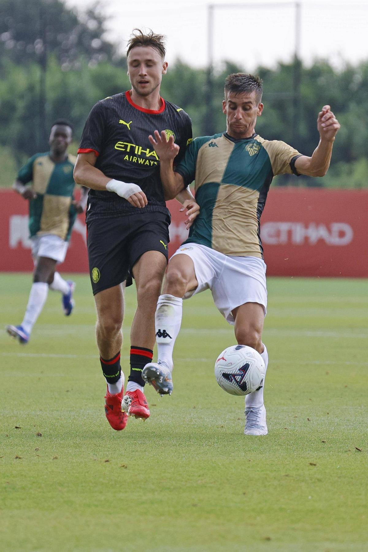 Les imatges del partit amistós entre el Girona i el Sabadell