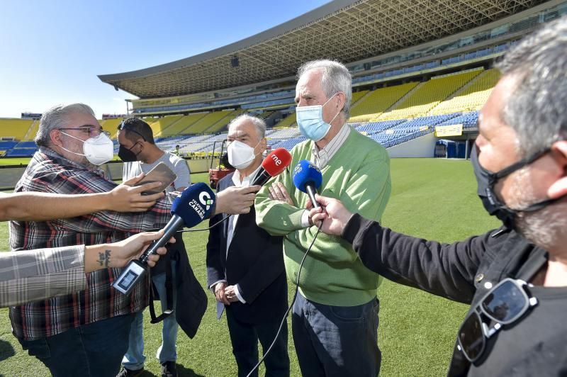 La UDLP realiza una donación de 5000€, alimentos y juguetes a ONGs