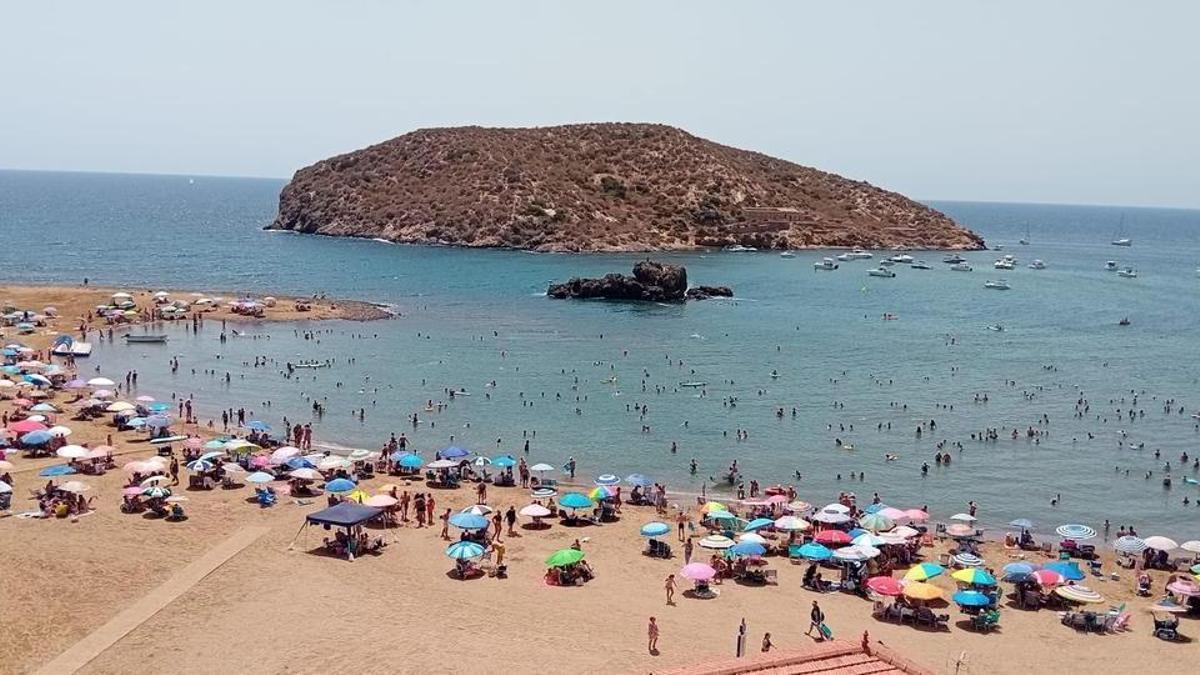Playa de La Isla, en Mazarrón