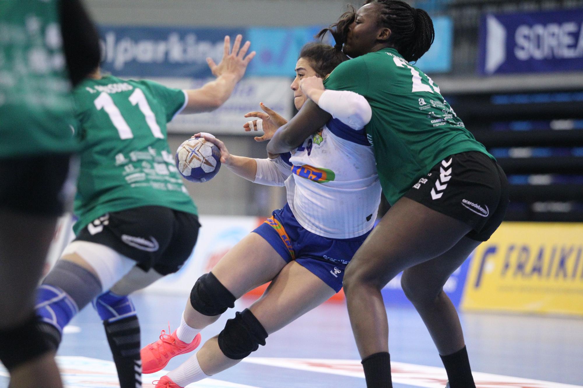 Paseo del Elche de balonmano femenino en Europa