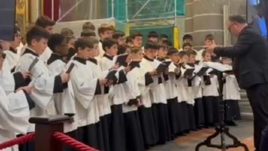 La Escolanía de San Lorenzo del Escorial actúa en la Basílica del Pino