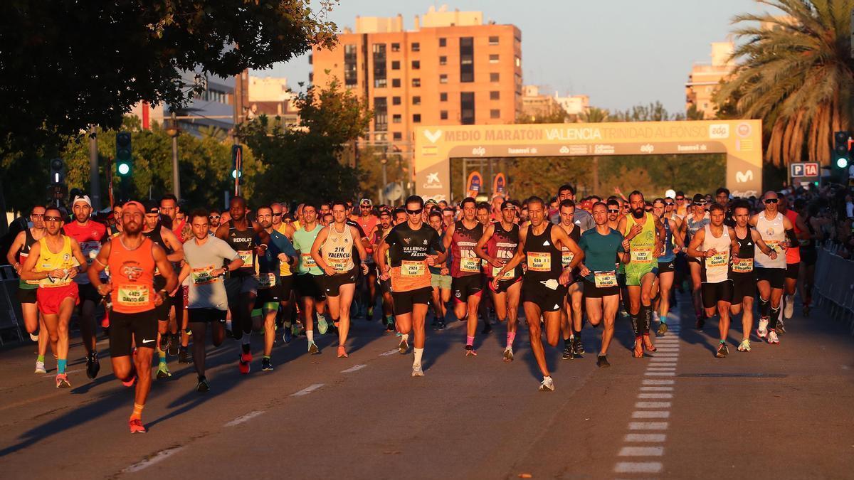 Salida del Medio MAratón Valencia 2021