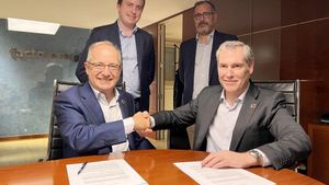 Caixa d’Enginyers i Factorenergia s’alien per a les renovables