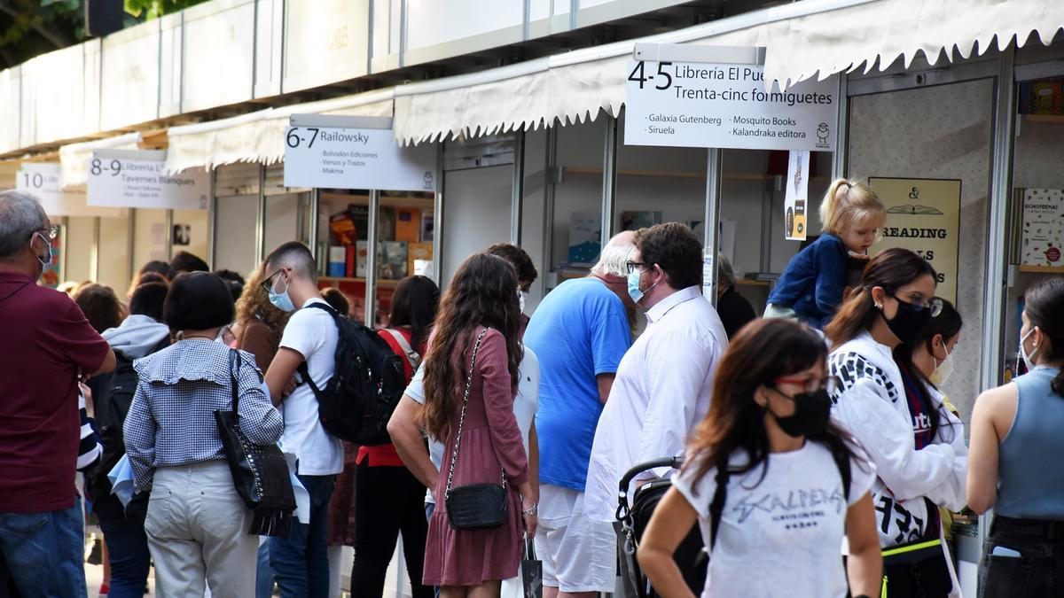 La Fira del Llibre de los Jardines de Viveros.