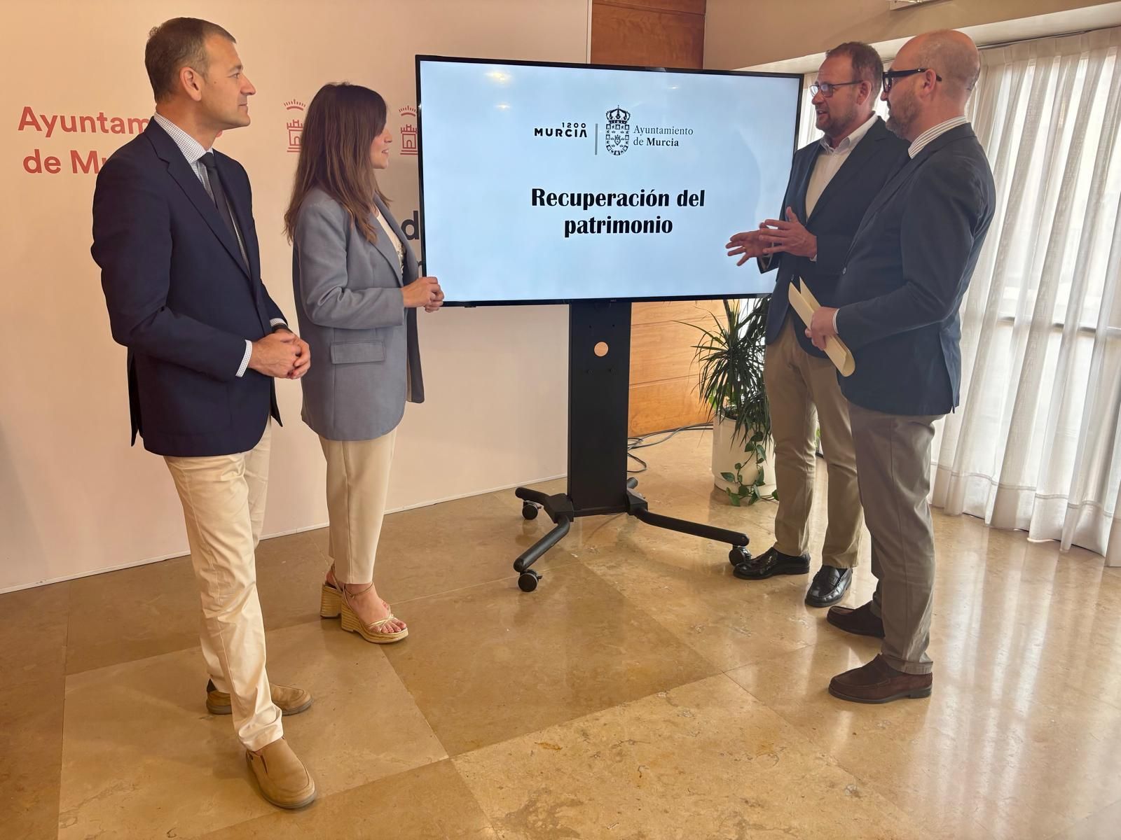 Los ediles José Francisco Muñoz, Rebeca Pérez, José Guillén y Marco Antonio Fernández.