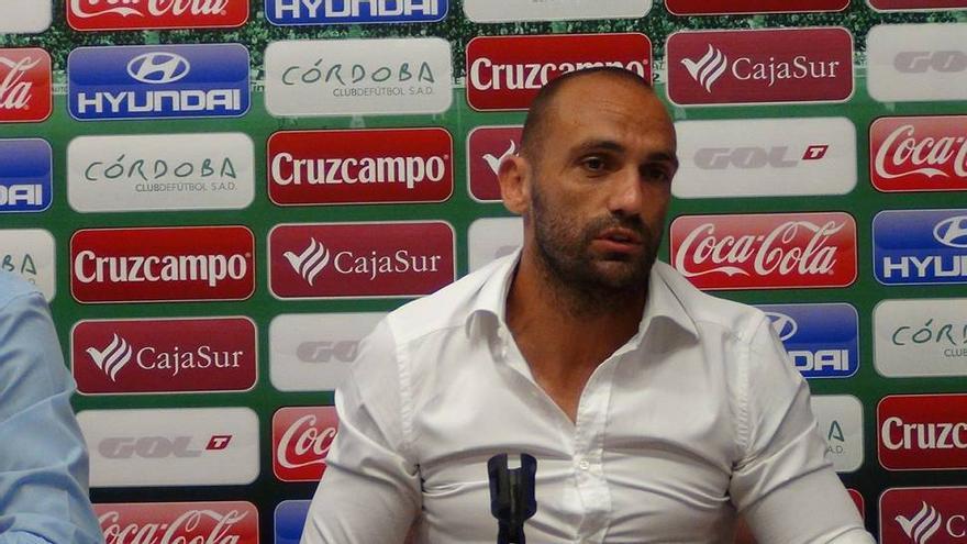 Raúl Bravo: “La prioridad del entrenador era mi salida”