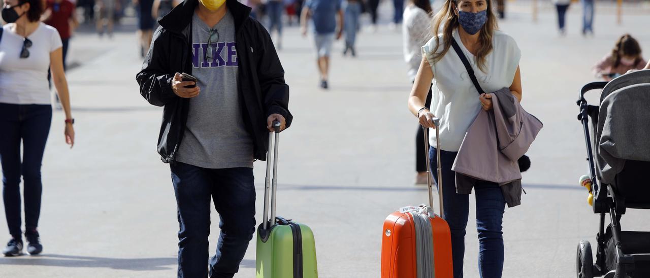 Turistas en el centro de València.