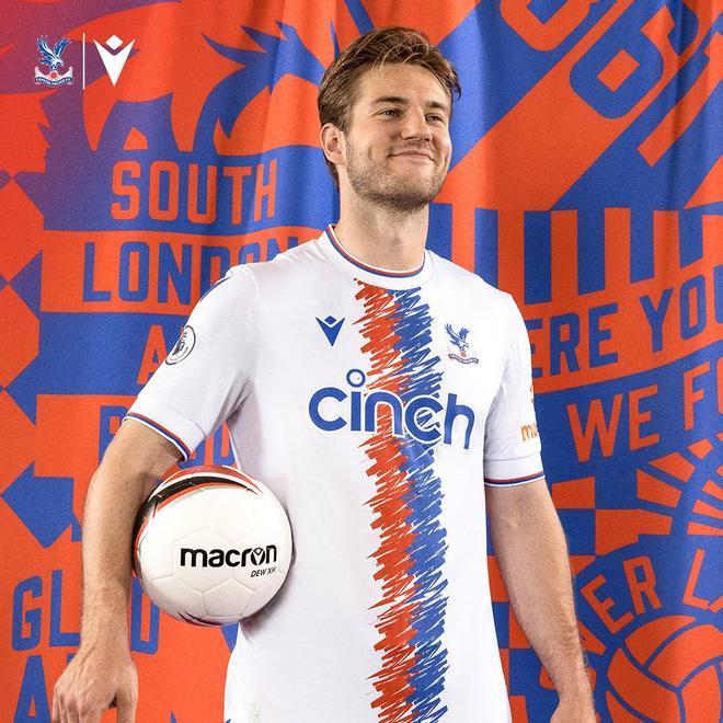 Así es la nueva camiseta del Crystal Palace para la temporada 2022/23